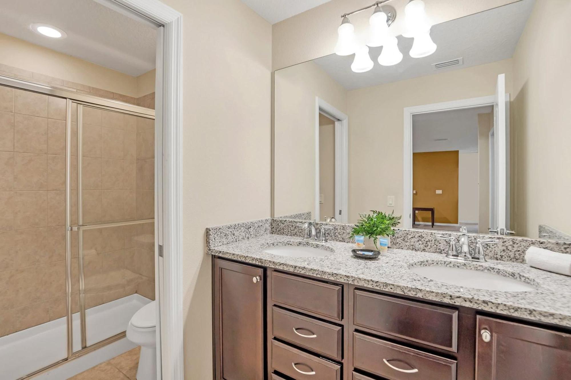 8Br Resort Home W Pool Hot Tub And Theatre Loft Kissimmee Ngoại thất bức ảnh